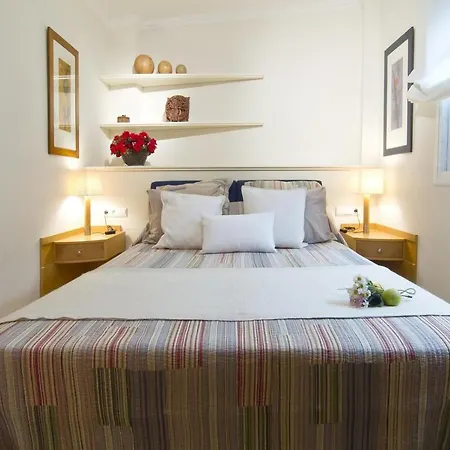 Apartament Maragall Apartment *